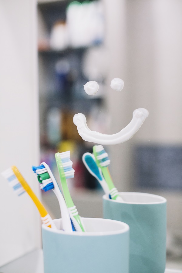 Quando é necessário substituir a escova de dentes: descubra