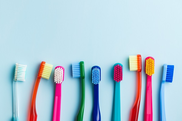 Quando é necessário substituir a escova de dentes?