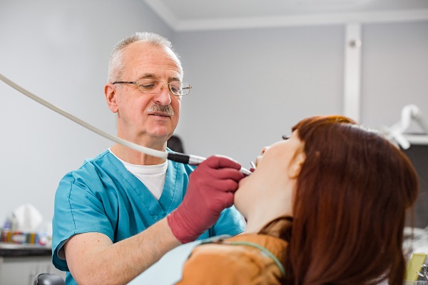 Benefícios das visitas regulares ao dentista