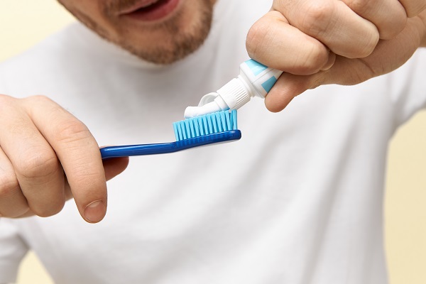 3 mitos e verdades sobre escovação dos dentes: descubra